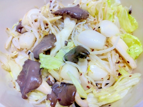 ピリ辛✿らっきょうレタスもやし平茸のレンチンサラダ